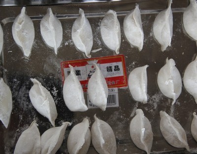 【100型全自动饺子机,水饺机器,包饺子机器,厂家直销价格更优惠】价格,厂家,图片,其他农产品初加工机械,邢台市大宏兴机械厂-