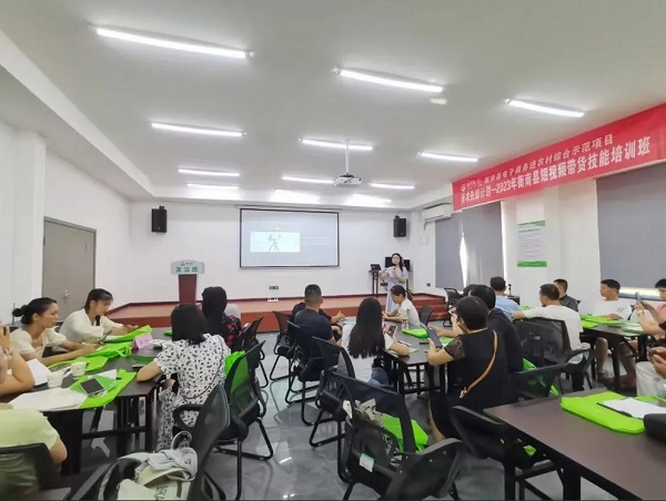 惠农网助力五旬果农闯荡电商，看他如何披荆斩棘！(图8)